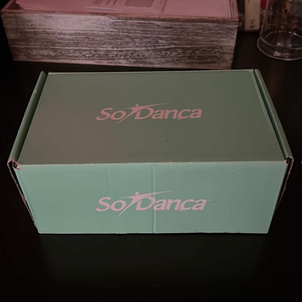 SoDanca. Tap shoes.